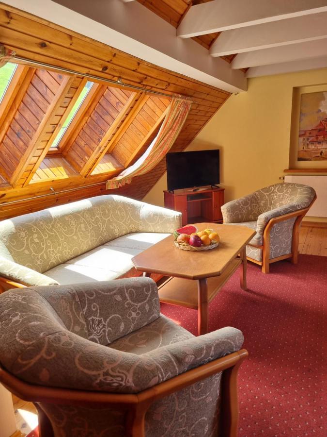 Hotel Karkonosze Karpacz Esterno foto