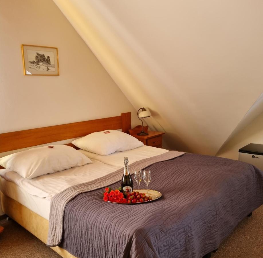 Hotel Karkonosze Karpacz Esterno foto